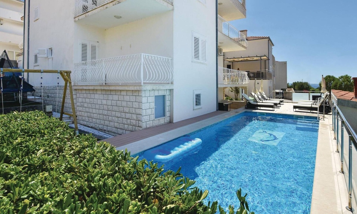 Srinjine House | Stunning home in Podstrana with WiFi