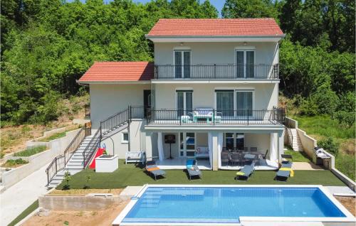 Sinj House | Stunning Home In Sinj