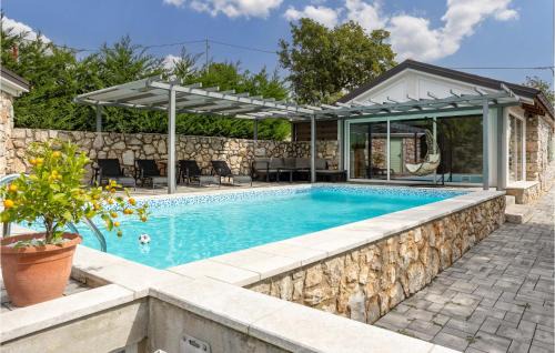Smrika House | Stunning Home In Smrika