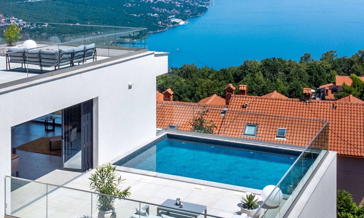 Rukavac Villa | Stunning private villa for 10 guests with A/C, private pool, WIFI, TV, terrace and pets allowed