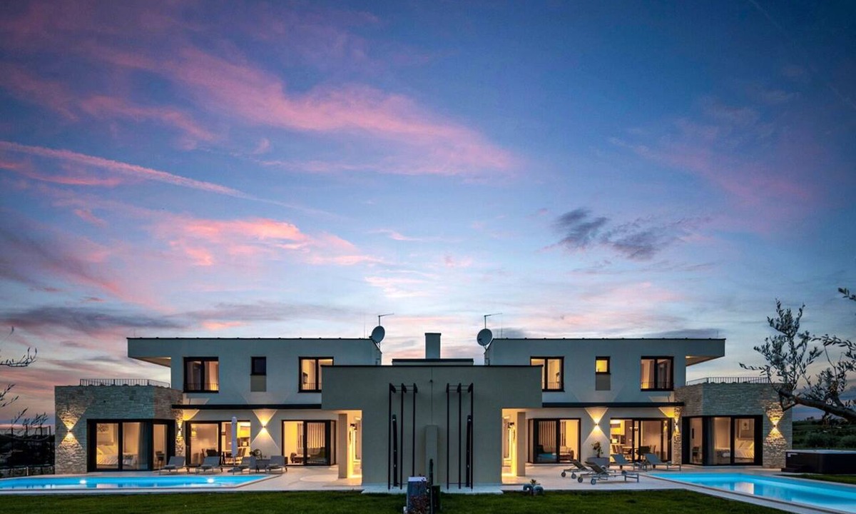 Nova Vas Villa | Stunning private villa with WIFI, hot tub, private pool, A/C, TV, terrace and pets allowed