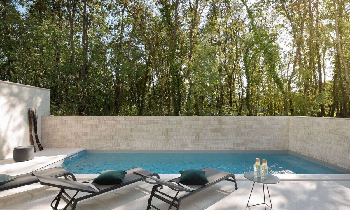 Krizine House | Stunning villa for 10 guests with private pool, A/C, WIFI, TV and terrace
