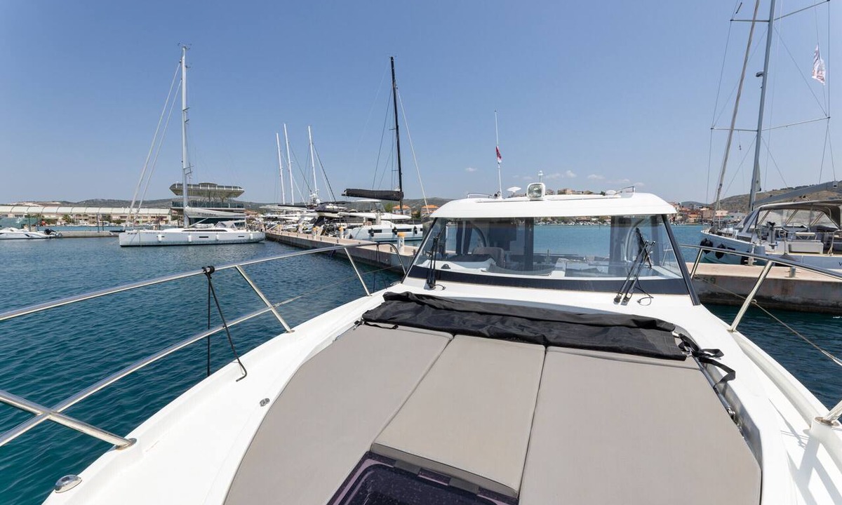 Rogoznica Boat Rental | Sun-Kissed Sailing Adventure in Sibenik, Croatia