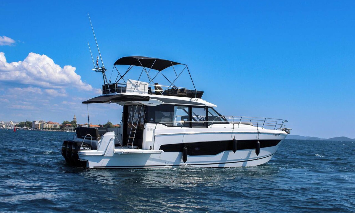 Zadar Boat Rental | Sun-Kissed Sailing Adventure in Zadar, Croatia