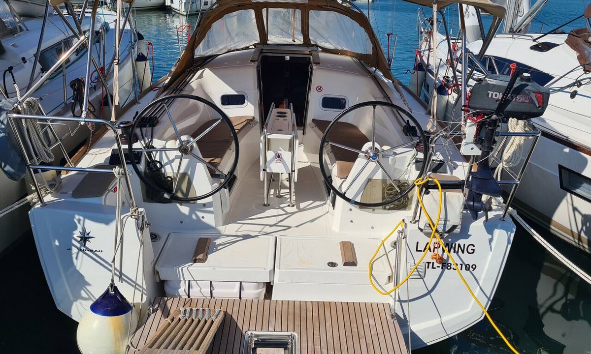 Zaton Boat Rental | Sun-Kissed Sailing Adventure in Sibenik, Croatia