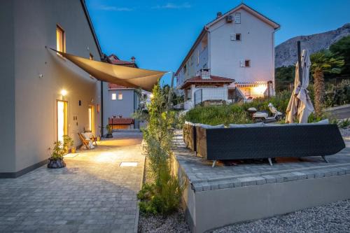 Baska Apartment | Tarari Luxury Apartment