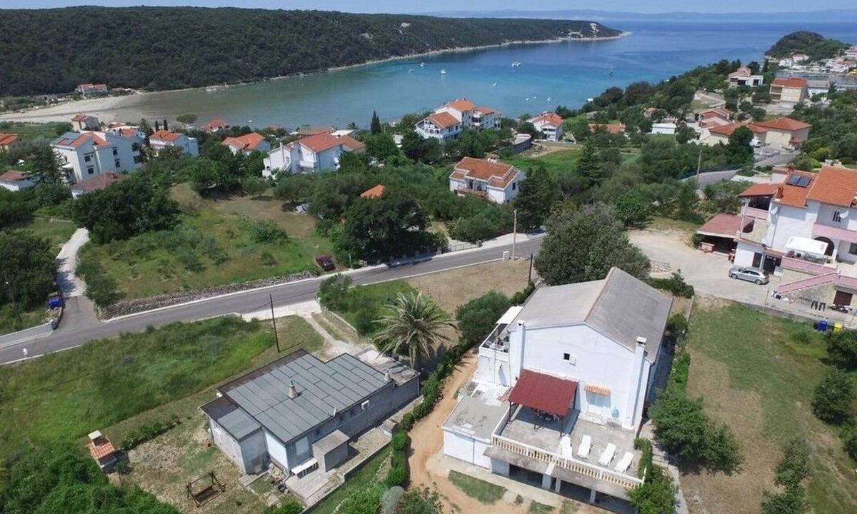 Kampor Apartment | Three bedroom apartment with terrace and sea view Kampor, Rab (A-17873-a)