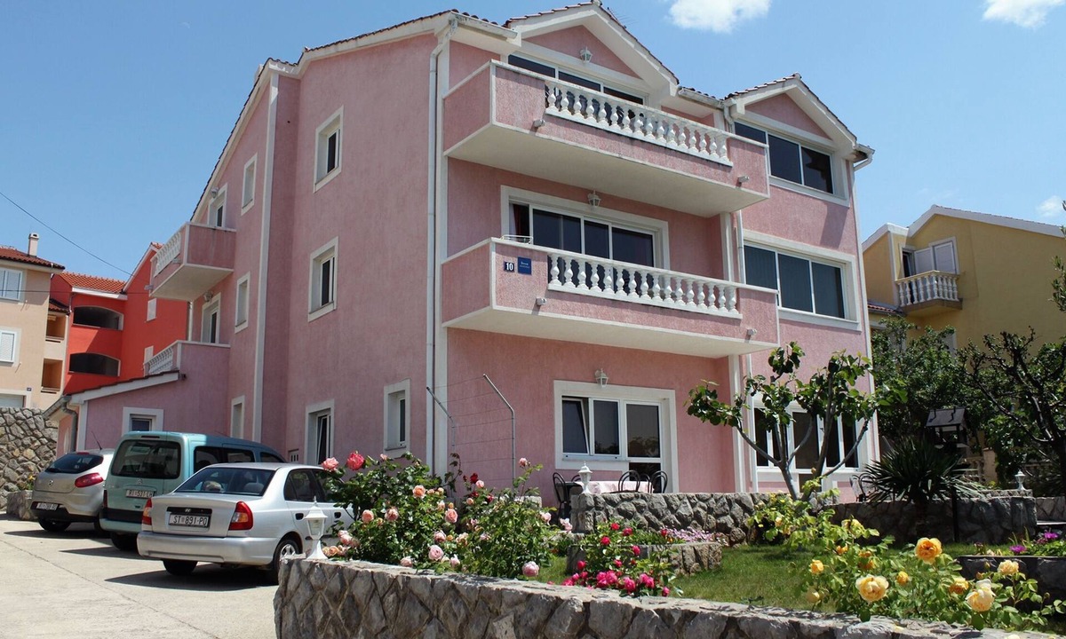 Punat Apartment | Two bedroom apartment with air-conditioning Punat, Krk (A-5343-b)