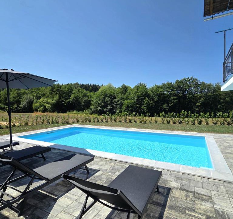 Domzale Apartment | Under The Castle