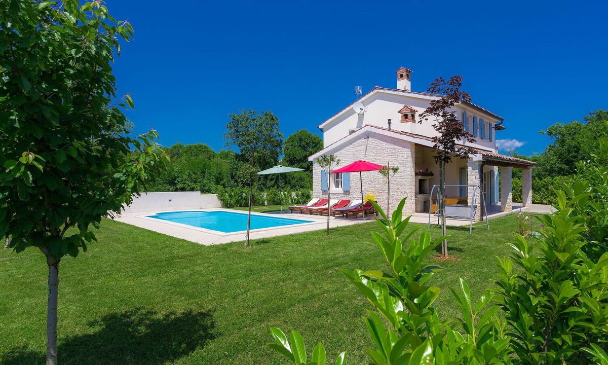 Marcana House | Vacation home Azura by Interhome