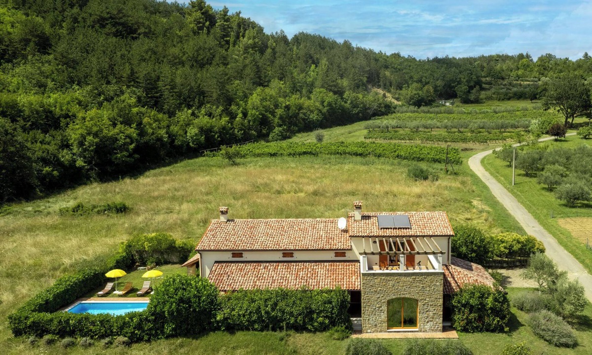 Buzet House | Vacation home Dol by Interhome
