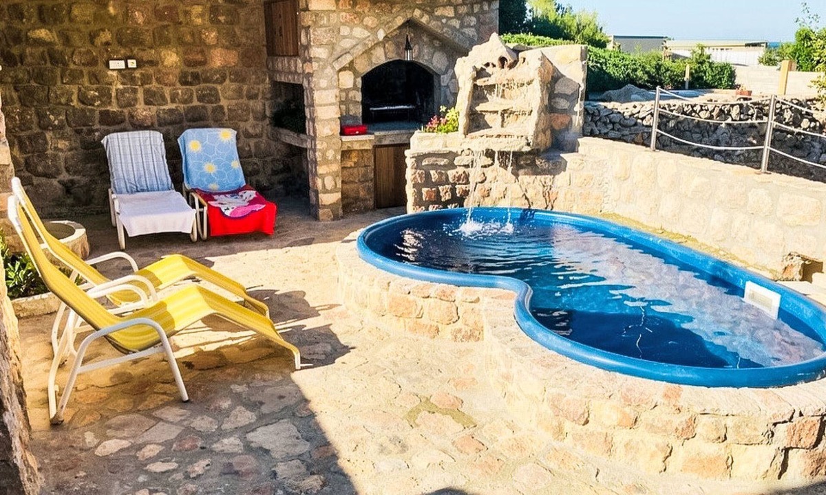 Cesarica House | Vacation home Grgic by Interhome