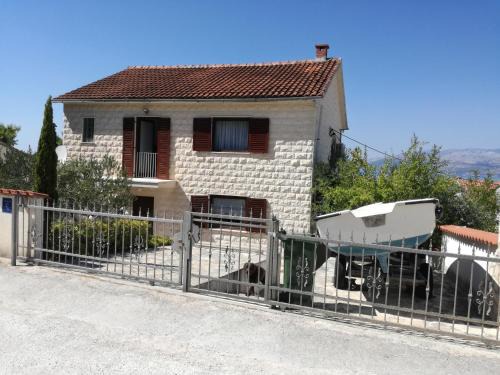 Splitska Villa | Vacation Villa Brac