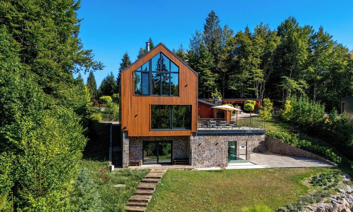 Hlevci House | Valera Vita Forest by Interhome