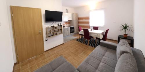 Koper Apartment | Veline Koper