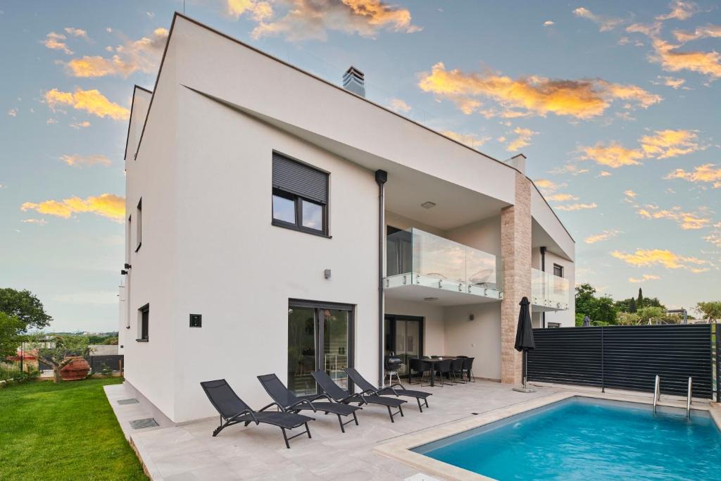 Basanija Villa | Vila 55