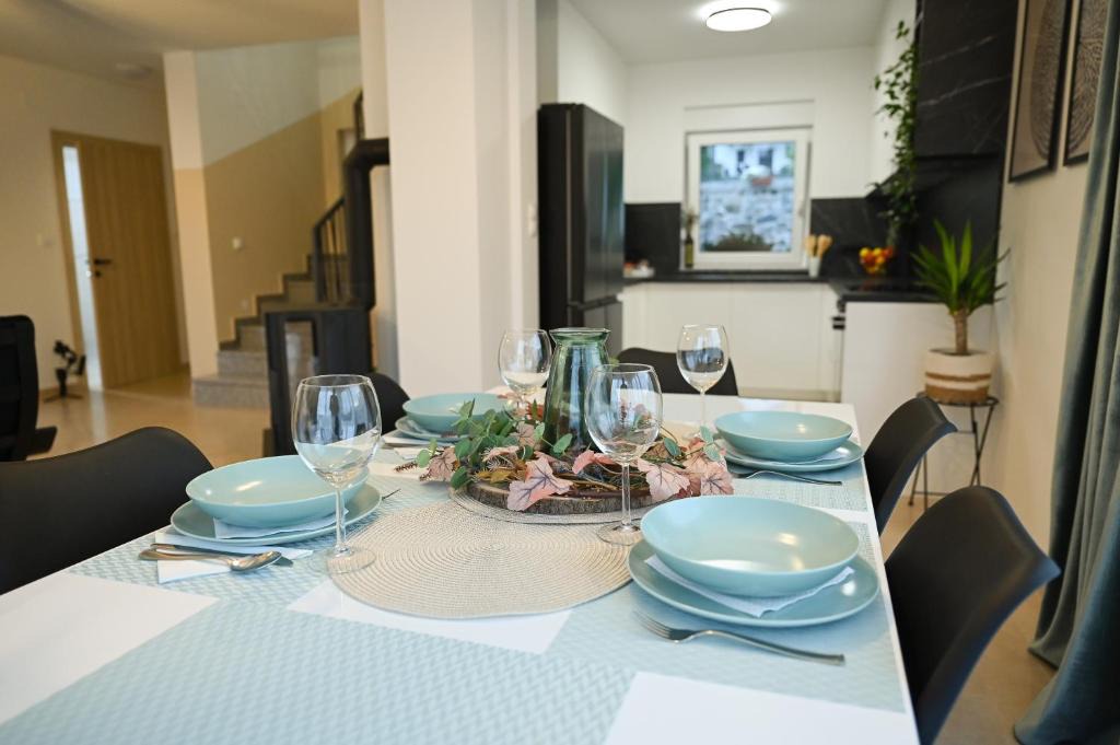 Velika Villa | Vila Atlantida