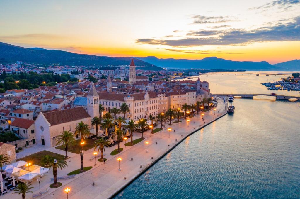 Trogir Apartment | Vila Zrina - Apartmani
