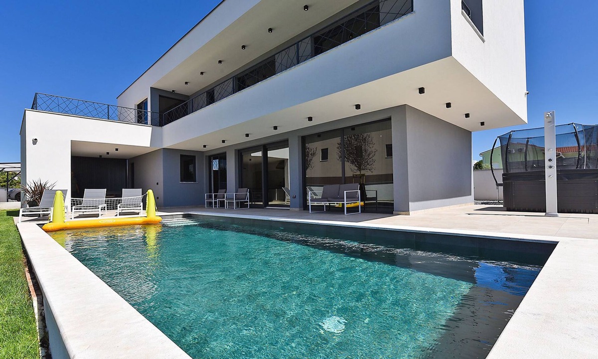 Stokovci House | Villa 2346 by Interhome