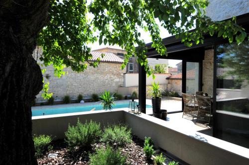 Markovac Villa | Villa Angelina - design stone house in Markovac
