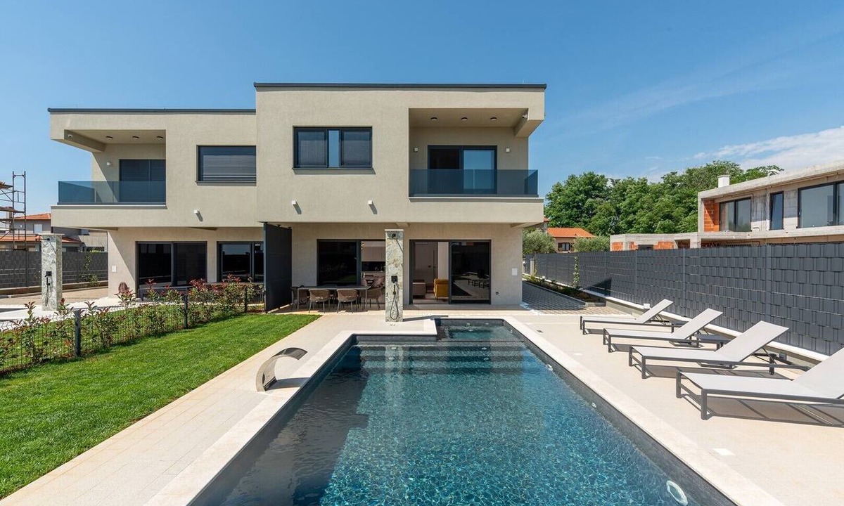 Kastelir-Labinci Villa | Villa Angelina – New Elegant Villa with 3 Bedrooms for 6 Guests and Private Pool