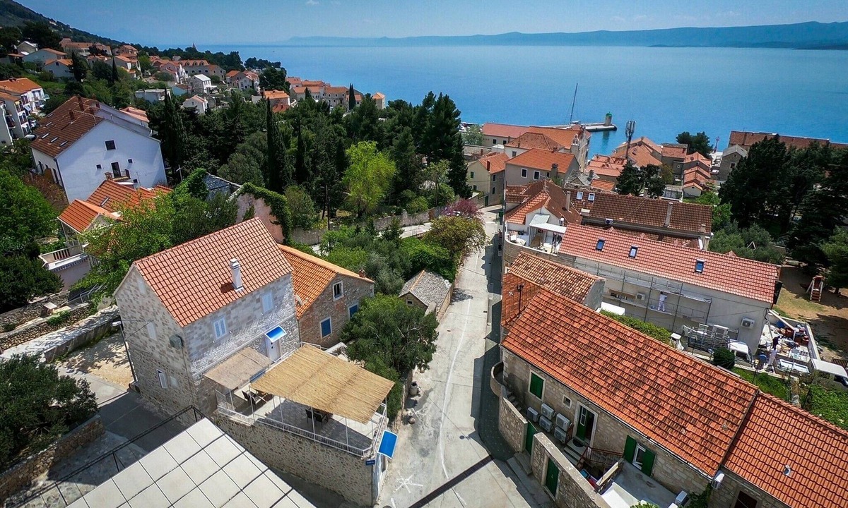 Bol Villa | Villa Balarin - Five Bedroom Holiday Home with Terrace and City View