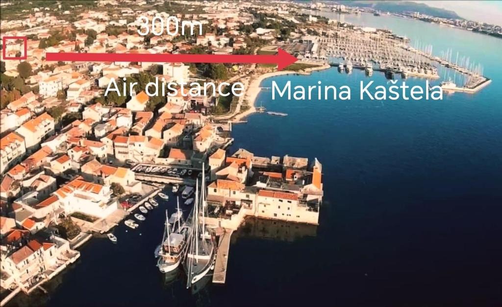 Kastel Gomilica Apartment | Villa Brko - Sailing Crew 3BR Apt near Marina Kaštela - Secure Parking - CCTV