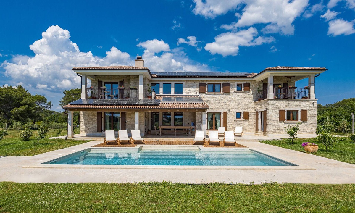 Galizana Villa | Villa Campagna near Fažana with 7.250m2 large garden and sauna