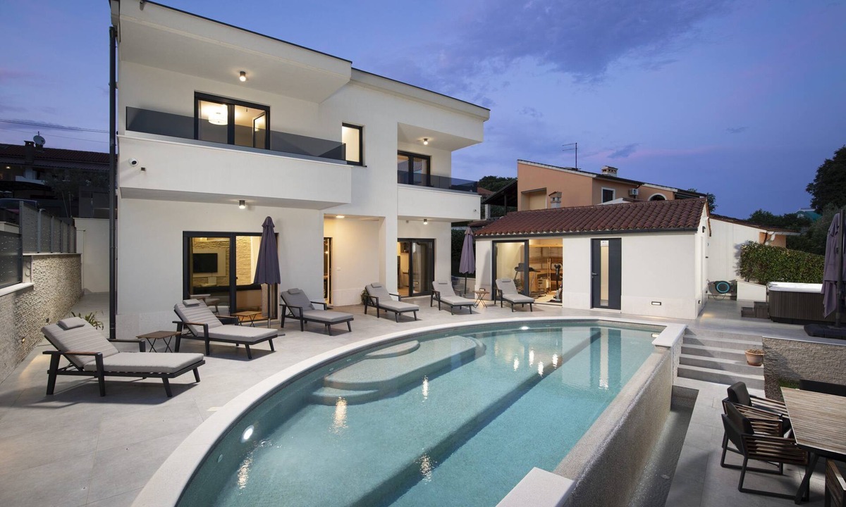 Muntic Villa | Villa Cascada with private sauna and pool
