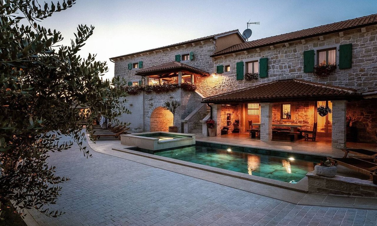 Selina House | Villa Caterina by Interhome