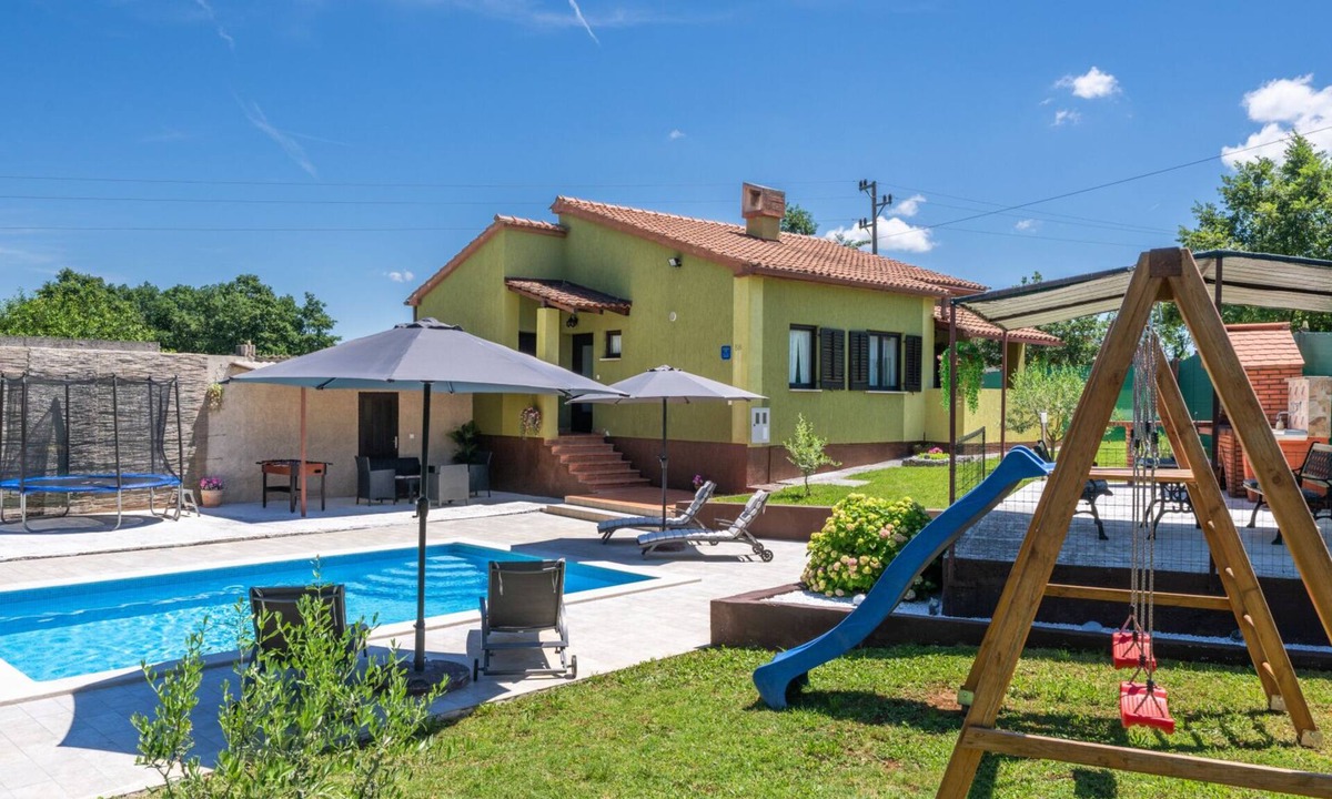 Sajini Villa | Villa Danijela by Villas Guide