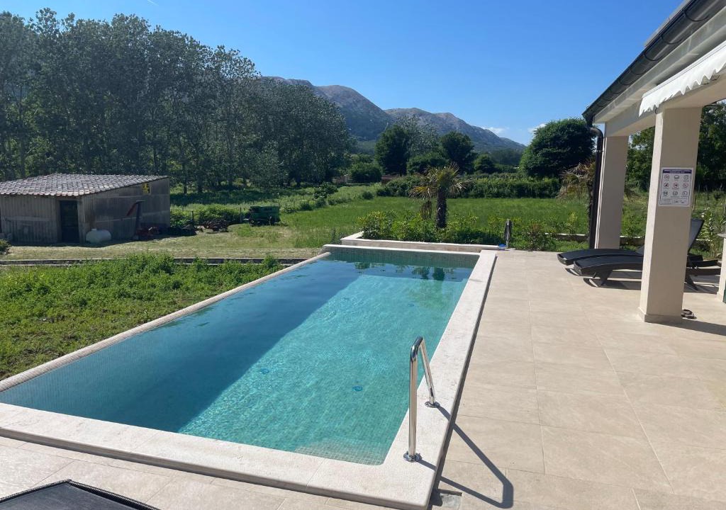 Jurandvor Villa | Villa Dupini
