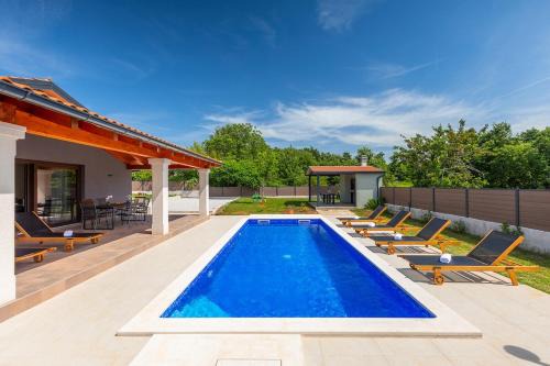 Zminj Villa | Villa Eni by Istrialux