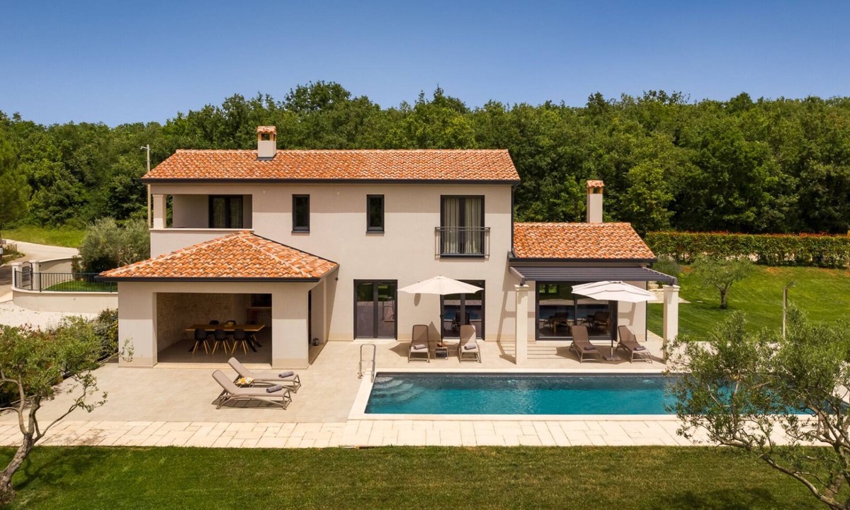 Vizinada Villa | Villa Frida by Villas Guide