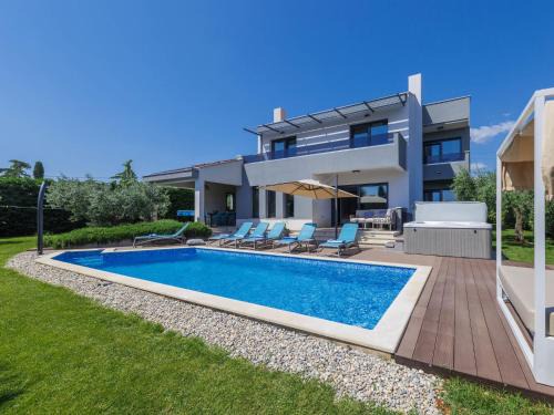 Kastelir-Labinci Villa | Villa Grande by Interhome