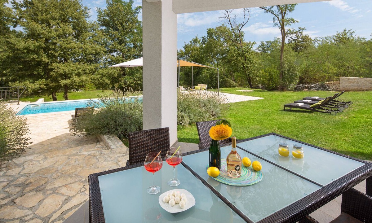 Boljevici Villa | Villa Hemera nearby Labin – Crovillas GmbH