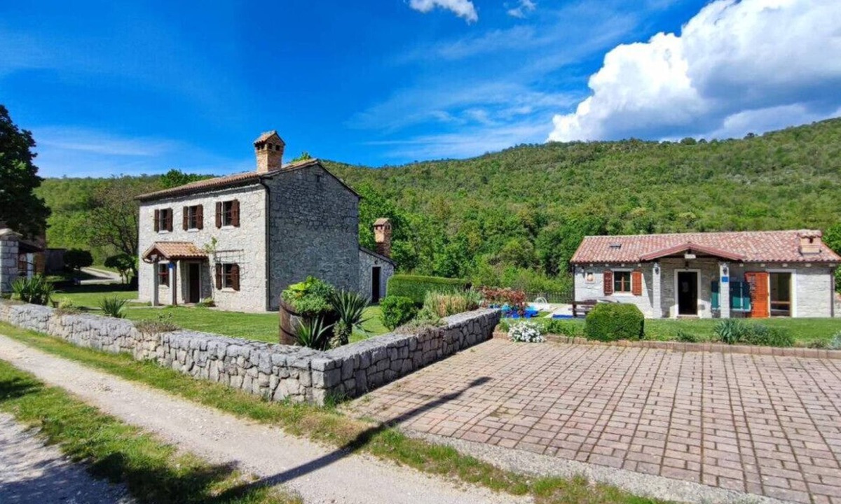 Krkuz Villa | Villa Ida & Mirko by Villas Guide