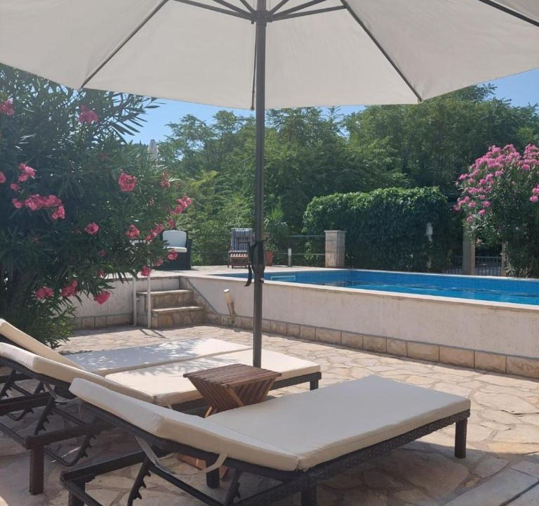 Vrboska Villa | Villa JoHa