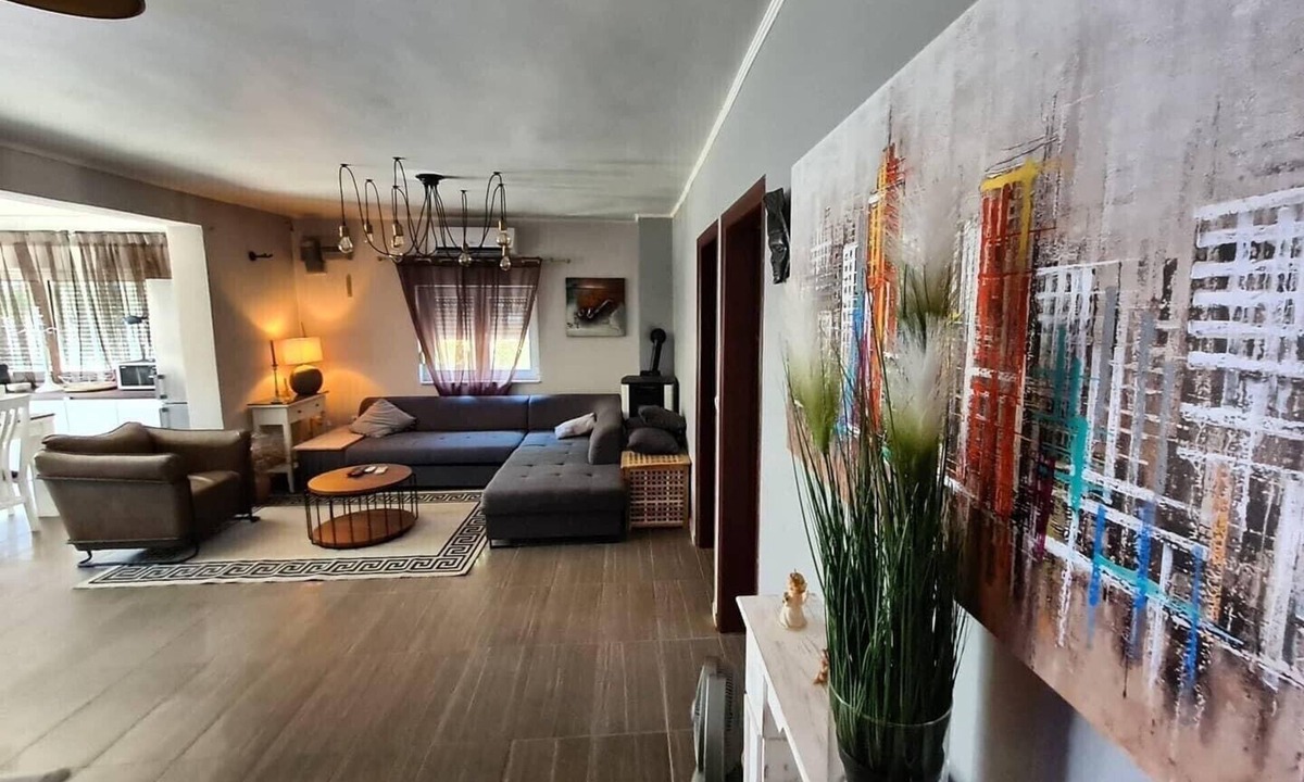 Privlaka Villa | Villa Jurišić 10 metara od mora plaža lezaljke veliko dvorište