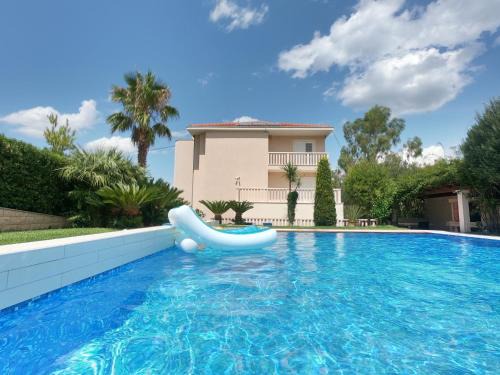 Splitska Apartment | Villa Keti apartments Pool & Wellness