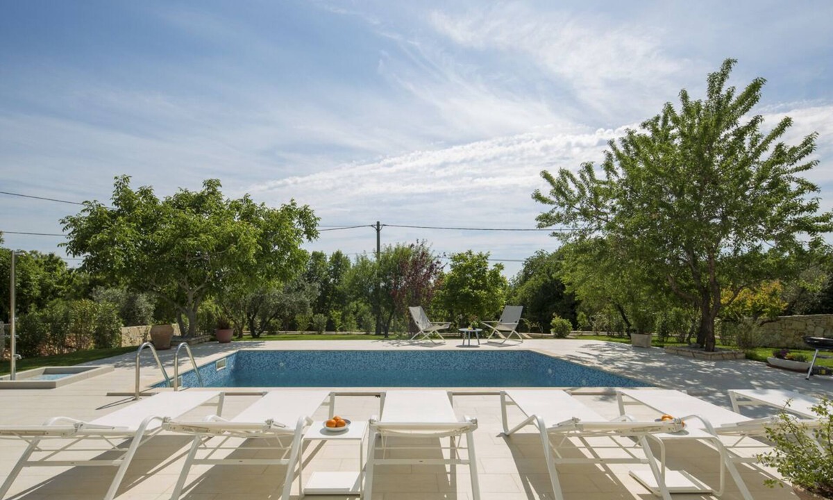 Stanisovi Villa | Villa Klara - Four Bedroom Villa, Sleeps 8