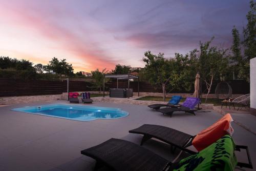 Znjan Villa | Villa Little Heaven