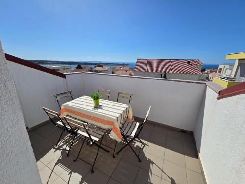Novalja Apartment | Villa Mandza