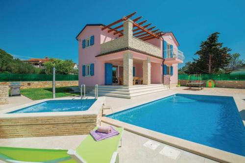 Peroj Villa | Villa Nikolas-Pool, Sea view, close to the beach