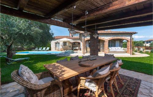 Visnjan House | Villa Novel