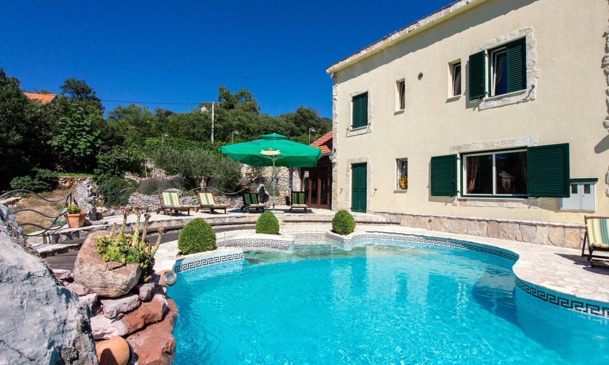 Sestanovac Villa | Villa Olka-Makarska by Villas Guide