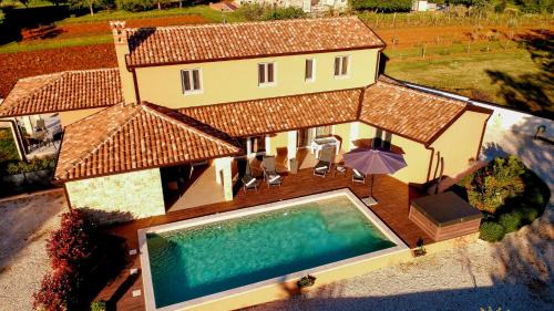 Debeljuhi Villa | Villa Perla Spa
