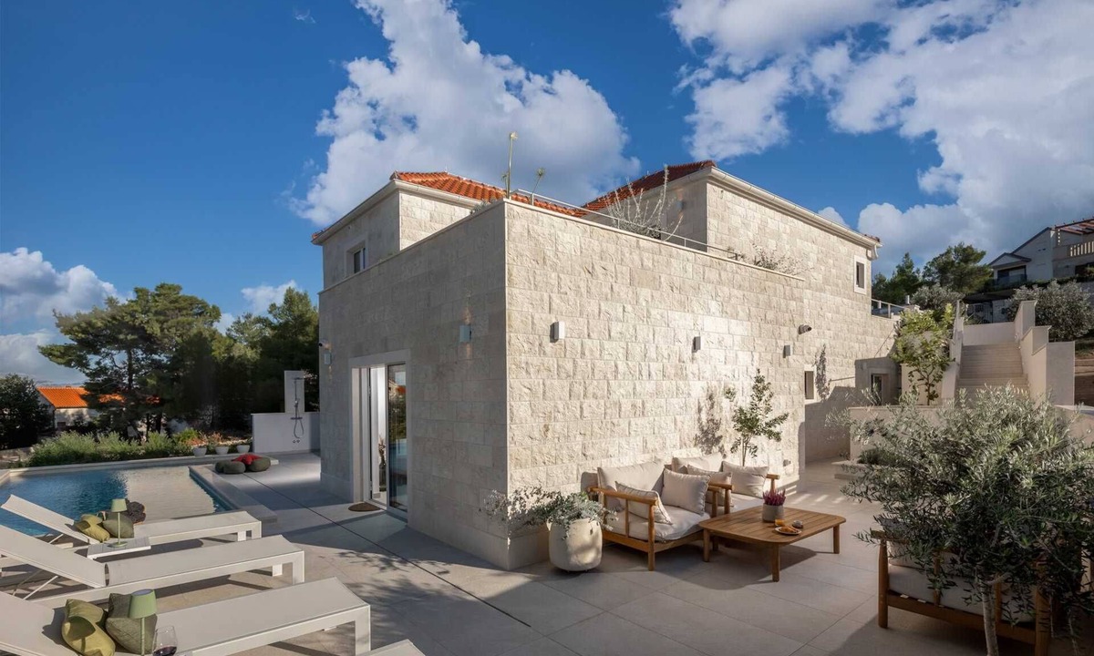 Splitska Villa | Villa Petra Stella with Pool