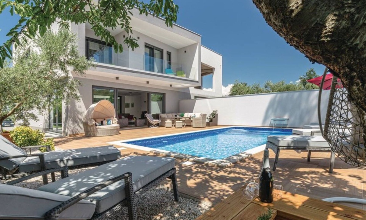 Cervar Villa | Villa Pinea by Villas Guide