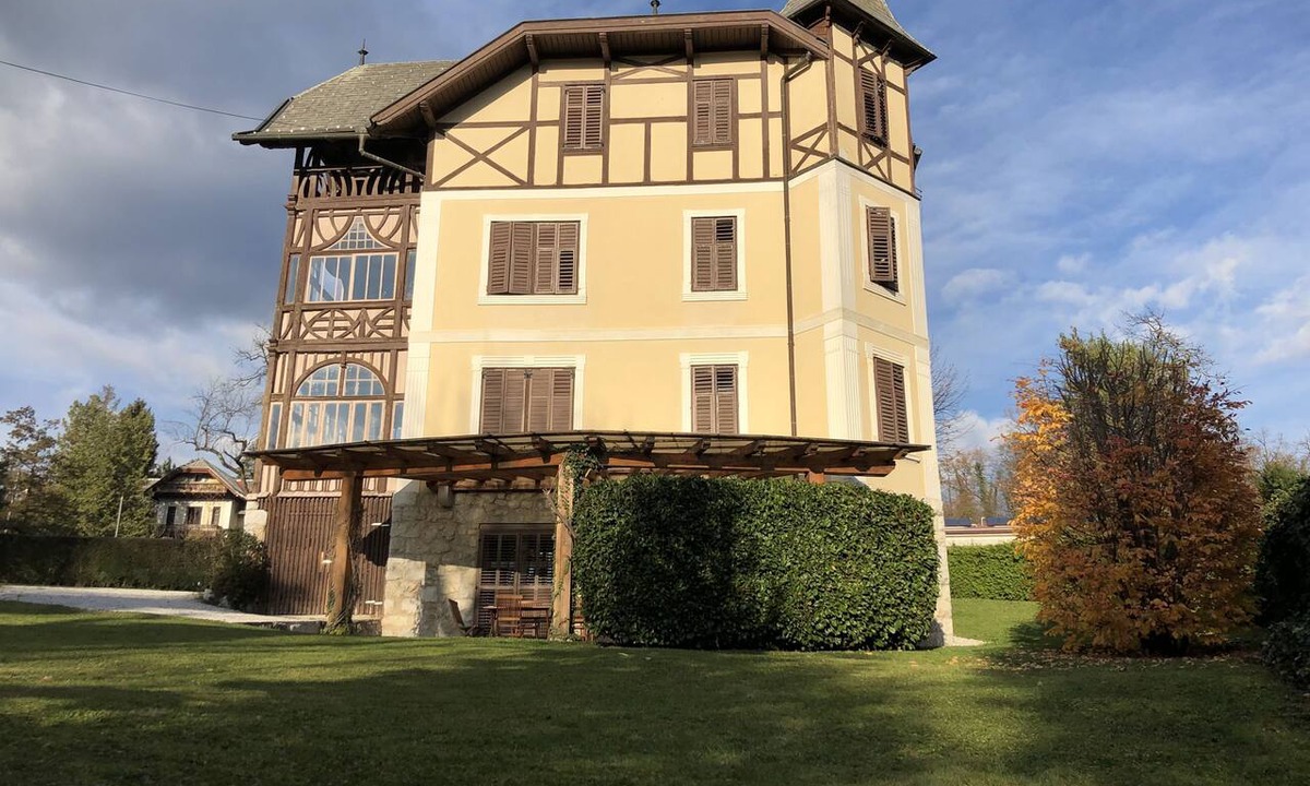 Bled Apartment | Villa Plemelj - Apartment Plemelj - sleeps 2 guests in 1 bedroom